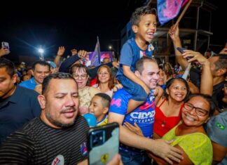 Roberto Cidade e Serafim Corrêa levam propostas do Plano de Governo a diferentes regiões de Manaus