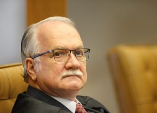 Fachin transfere caso de Mendonça e limita pedido feito por Moraes no Inquérito das Fake News