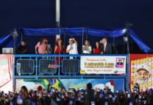 “Ato vergonhoso”, diz Lula sobre fuga de Flávio Bolsonaro