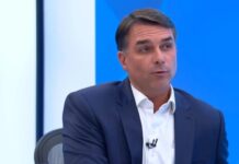 Flávio Bolsonaro critica gastos do governo Lula durante sabatina na Globo e defende ajuste fiscal