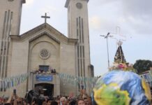 Festa de Nossa Senhora Aparecida começa nesta sexta com carreata e segue até 12 de outubro em Manaus