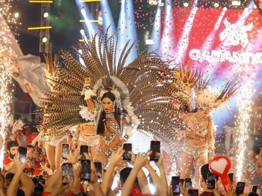 ‘Boi Manaus’ e ‘Aniversário de Manaus’ são cancelados devido à fumaça