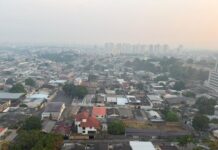Fumaça encobre Manaus nesta quarta-feira e mantém poluição em nível crítico