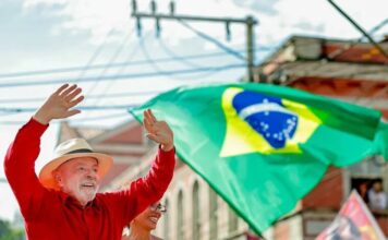 Após vencer as eleições, Lula celebra 81 anos nesta terça-feira