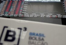 Ibovespa despenca e B3 suspende negociações após resultado das eleições